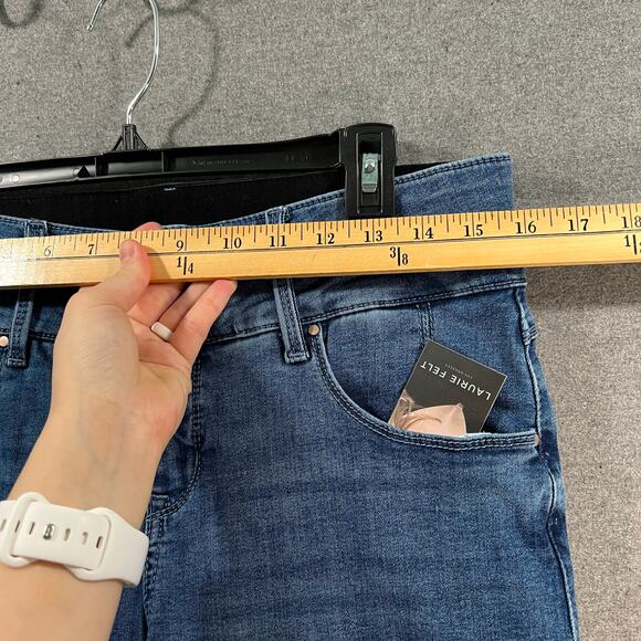 Laurie Felt Petite BFF Denim Curve Wide-Leg Crop Jeans True Blue, Petite 12 - Picture 8 of 12